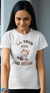Photo de face du T-shirt-la-tete-dans-les-nuages-blanc-Capricedechat