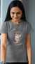Photo de face du T-shirt-la-tete-dans-les-nuages-grisfonce-Capricedechat