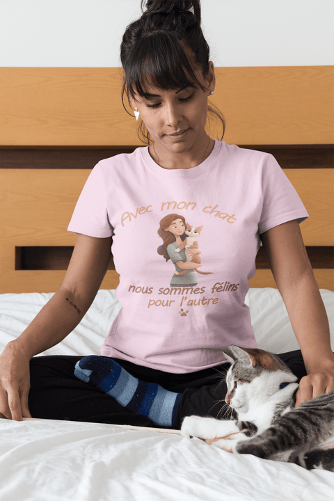T-shirt Avec mon chat nous sommes félins pour l'autre